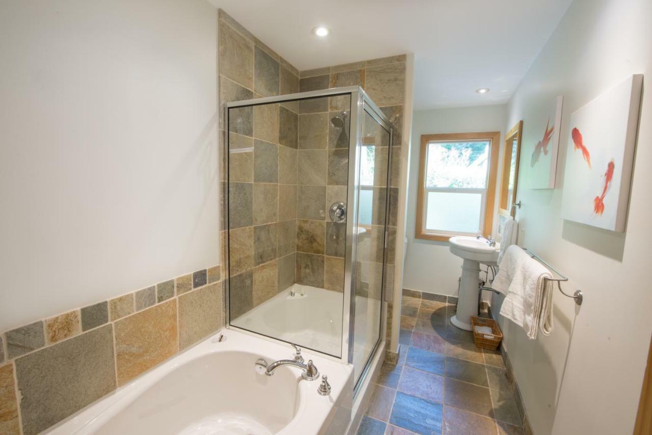 Chesterman Hideaway Hotel Tofino Zewnętrze zdjęcie
